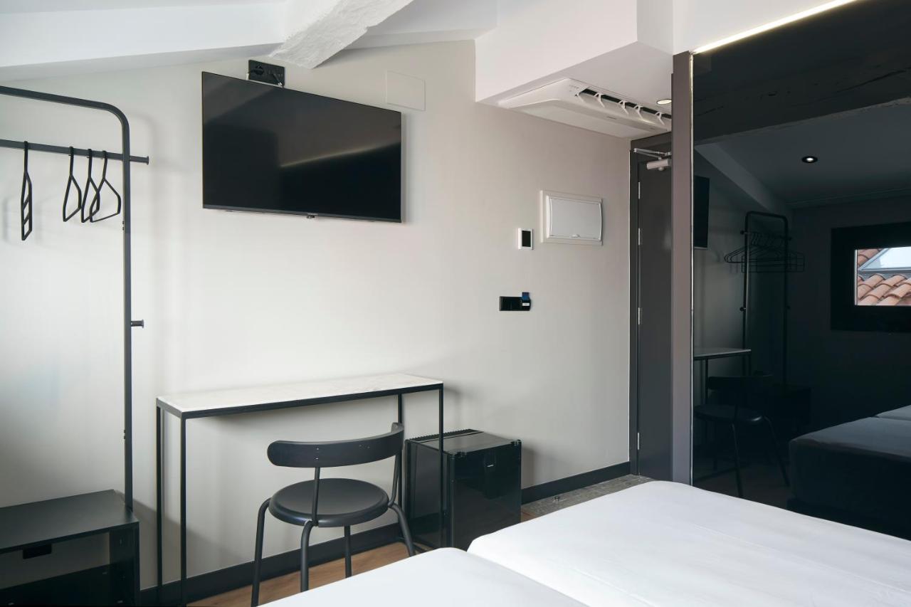 Hostal Espoz Y Mina Pamplona Kültér fotó